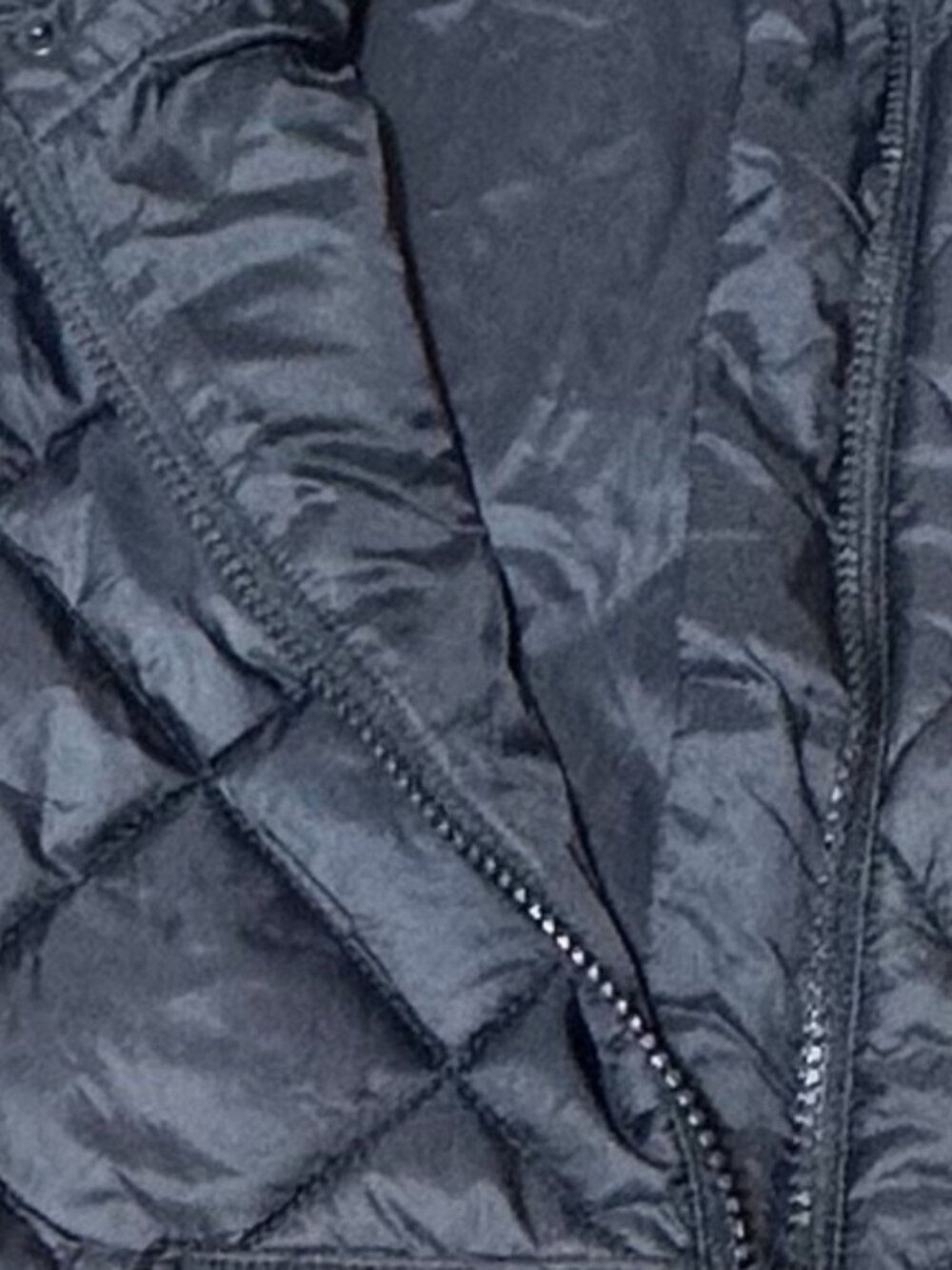 Zella NWT Women's Reversible Quilted Nylon Puffer Vest Size Large Black - Picture 4 of 10